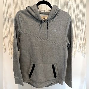Hollister Pullover Sweatshirt Hoodie Size S UNISEX